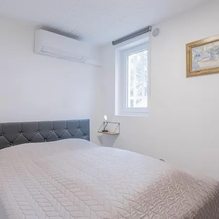 Rez 65m2 5 Min Centre Plages 아파트 *