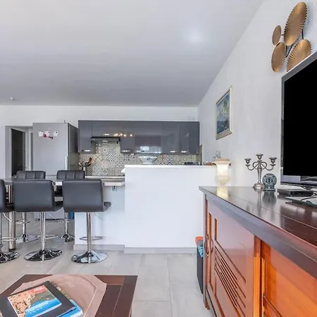 Apartment Rez 65m2 5 Min Centre Plages *